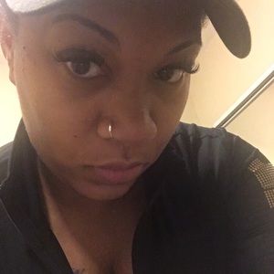 Meet your Posher, Andrea